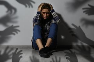 Mania: Symptoms, Causes & Treatment